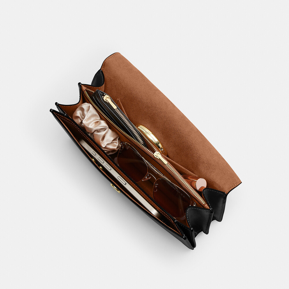 Coach Outlet Klare Envelope Crossbody Bag - Picture 3 of 3